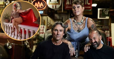 ‘American Pickers’ Star Danielle Colby Stuns In New Poolside Photo